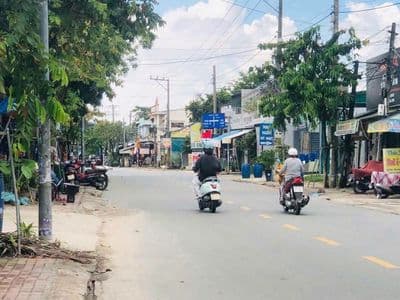 Bán nhà gác lửng 100m2 đường nhựa 8m, chợ Bình Nhâm 1