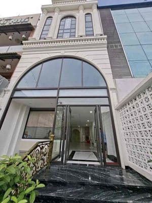 Toà Nhà Văn Phòng Cho Thuê Vị trí Đắc Địa
