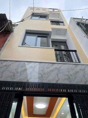 nhà mới xây 4 tầng. hoàng công đủ