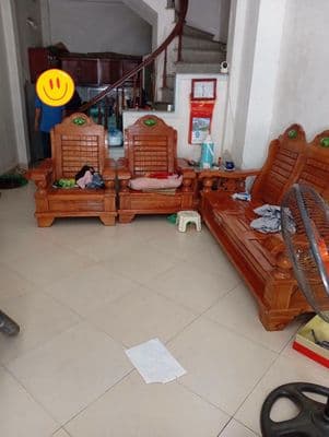 Cho thuê nhà 4 tầng 4 ngủ Vũ Lăng, Thanh Trì, ô tô gần
