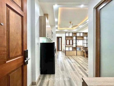cho thuê căn hộ tách bếp ngay - hoà bình - tô hiệu ban công full nt