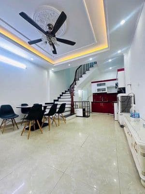 Nhà đẹp 30m2, 5 tầng, Hà Đông, giá 7.9 tỷ