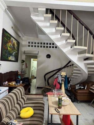 nhà 4 PHÒNG NGỦ 5x14 nguyễn kiệm