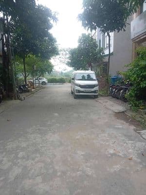 Cho thuê kho/văn phòng Tây Nam Linh Đàm, 60m2, có gác xép