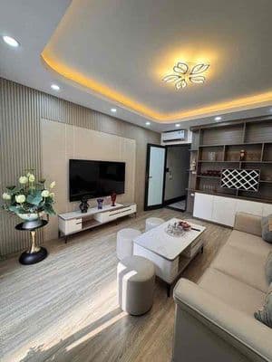 Nhà đẹp, Trần Hữu Tước,20m ra phố, 2 thoáng, ngõ thông, gần oto 40m 5T