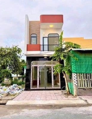 Bán nhà 1 trệt 1 lầu Tân Uyên, Bình Dương 61m2 giá 1.89 tỷ