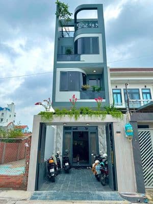 Nhà mặt tiền kinh doanh Dĩ An, TP.HCM, 8.8 tỷ