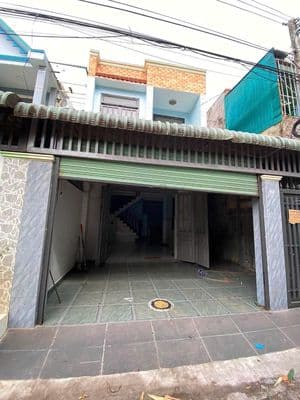 Cho thuê MB kinh doanh Nguyễn T Phương, Ngang 7.8m, DT215m, giá 20tr
