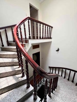 Mặt tiền kinh doanh đỉnh 4 tầng khu Tên Lửa GIÁ 12.5 Tỏi TL - Dt