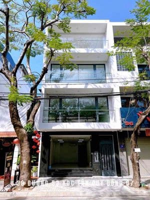 CHO THUÊ NHÀ MỚI 6x20 - THANG MÁY - 50 triệu
