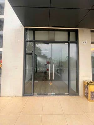 Cho thuê shophouse 26m2 cạnh sảnh hoàn thiện lưu lượng cư dân đông đúc