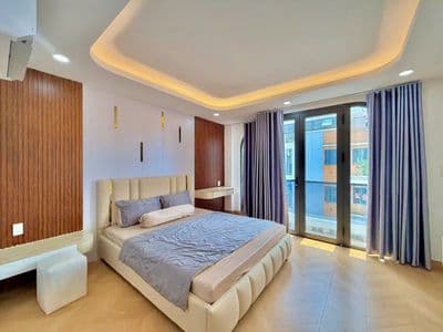Cho thuê nhà 4 tầng đẹp Bình Lợi-Đặng Thùy Trâm(4,5x18m)ở hoặc làm Vp