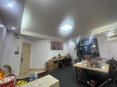 Cho thuê gấp căn hộ chung cư trung tâm quận