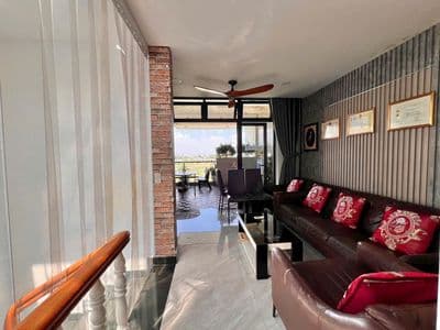 Cần Bán Nhà Đẹp Hoàn Thiện 1 hầm 4 lầu , Đường Lớn 20m Giá Tốt