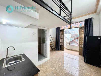 Căn hộ Ban công có gác 32m2 gần ĐH Sư phạm Ở 3-4ng