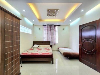 cho thuê biệt thự khu ao sen 200m2 hầm trệt 2 lầu 5pn