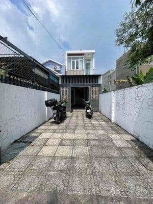 NHÀ CHÁNH MỸ 2PN SÂN VÀ ĐƯỜNG OTO CHỈ 6TR/Th