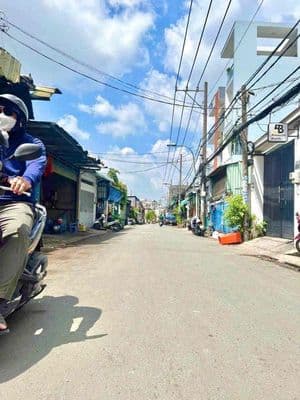 Nhà cũ hẻm xe tải 69,8m , Bình Tân. Giá 5 tỷ 600
