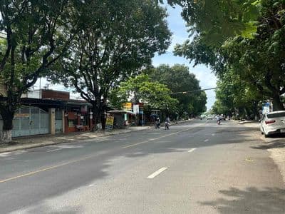 Chính chủ cần bán nhà gần trạm thu phí Bửu Long, đường xe hơi thông