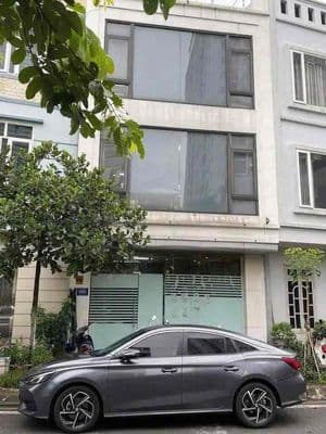 cho thuê mbkd phố Phúc Lợi, nhà 3 tầng, vỉa hè, ô tô tránh