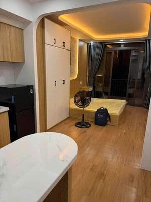 VỪA Ở VỪA CHO THUÊ CẠNH TRƯỜNG GIAO THÔNG VẬN TẢI 8 PHÒNG NGỦ KHÉP KÍN