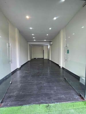 CHO THUÊ NHÀ MT KD ĐƯỜNG LÊ TRỌNG TẤN. DT : 4,5 x 13M, TRỆT SUỐT + LẦU