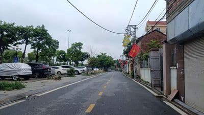 Thiên Lộc ( kim chung cũ) 80m, view công viên gần cầu Thăng Long