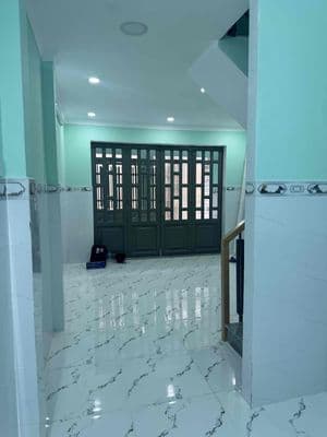 nhà mới nguyên căn gần metro q12