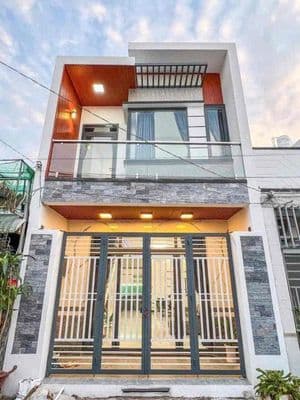Nhà mới xây Cần bán gấp trong tháng vì kẹt tiền