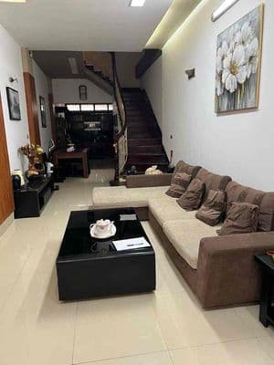 Cho Thuê nguyên căn phố Nguyễn Đình Chiểu 60m2 x 4,5 tầng