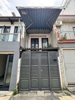 Chỉ 2.69 tỷ – nhà btct 2 tầng – gần nguyễn ảnh thủ – vào ở ngay