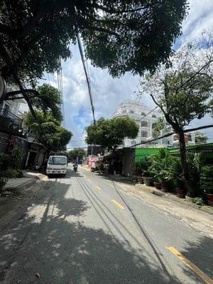 Bán nhà MtNB đường Dc,dt:4x14m,2lầu-St,ptay thanh,q.tân phú