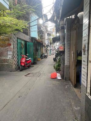 Bán nhà cấp 4 quận 4