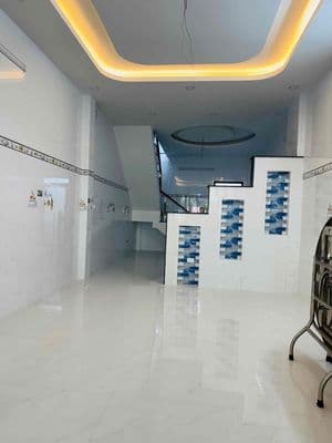 NHÀ MT NHÁNH TX25 SÂN XE HƠI 4x20 2PN MỚI TINH