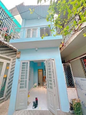 Nhà trệt 1 lầu mới, hẻm ba gác thông thoáng Vũ Tùng gần chợ Bà Chiểu