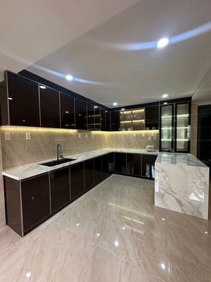 Bán Nhà HXH An Bình,P7,Q5.DT: 7.6x11m Nhà 5 tầng Thang máy.Mới 100%