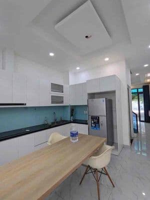 Cho thuê nhà hẻm xe hơi full nội thất đường số 1 Nguyễn Duy Trinh