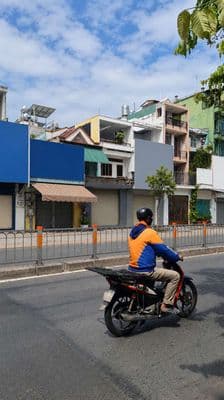 NHÀ NGUYÊN CĂN MẶT TIỀN PHAN VĂN TRỊ 4,3X25 TRỆT LẦU