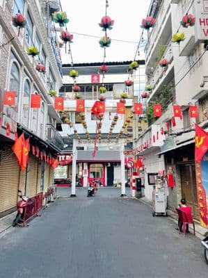 Bàn nhà Bùi Viện phố Tây Q1 - MT Hẻm xe tải siêu KD - đang cho thuê
