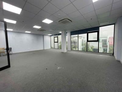 Cho thuê sàn văn phòng 70m2 ngay đường trường chinh - gần ngã ba huế