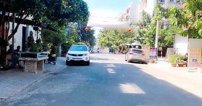 CHO THUÊ NHÀ MT KHU TÂY THẠNH 4 x 15M đúc 1 lầu đẹp : Đầy đủ nội thất