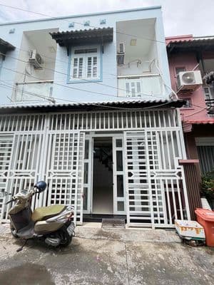 Nhà lầu mới 2 phòng hẻm 388 Nguyễn Văn Cừ