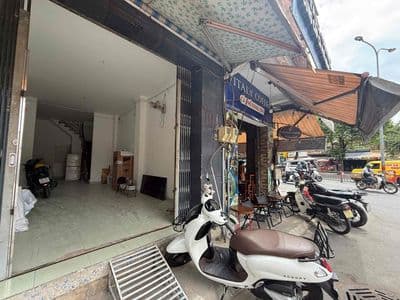 Mặt bằng kd 35m2 ,vị trí siêu đẹp , khu sầm uất , đắc địa , q tân bình