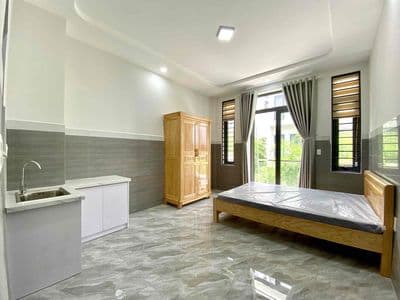 Chdv ban công full nội thất mới keng gần đh nguyễn tất thành