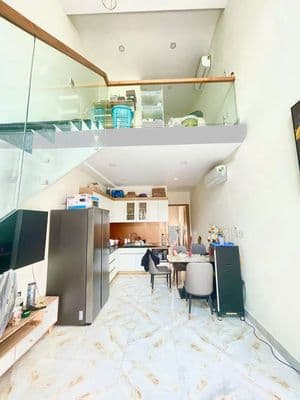 Giảm 2 tỷ bán gấp nhà Quận 1