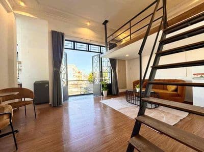 Căn Hộ Gác Lửng Ban Công Máy Giặt Riêng Gần Đại Học Bách Khoa Quận 10