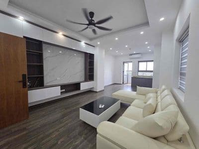 Căn chung cư Tòa A2 - 460 Khương Đình, lô góc, DT 66m2, 2 ngủ.