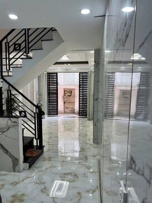Nhà đẹp hẻm 64 bùi văn ba – gần chợ, 4pn, chỉ 4.86 tỷ tl