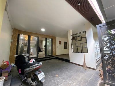 Cho thuê villa phố đs 21_diện tích 7,8x18m_3 lầu_6pn_hẻm xe hơi