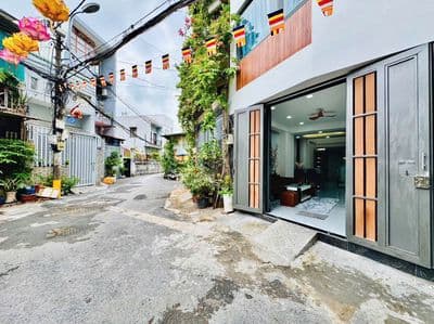 Hàng Hiếm Nhà Đường Trần Bá Giao 4Tầng Mới Cứng Vào ở ngay chỉ 7.8 tỷ
